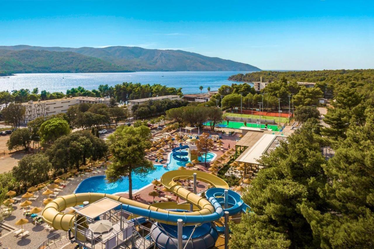 Trim Sunny Apartments By Valamar Stari Grad  Esterno foto