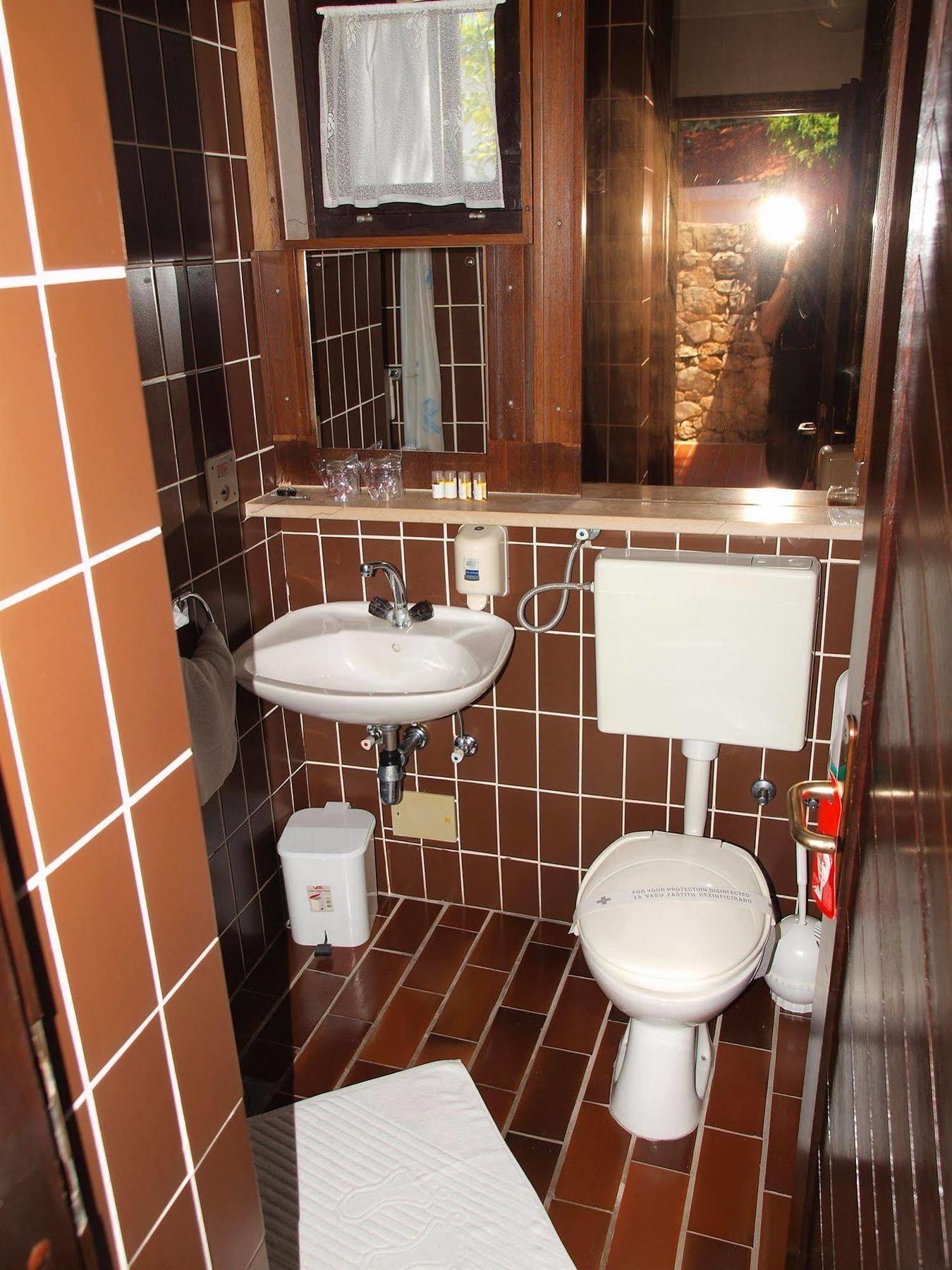Trim Sunny Apartments By Valamar Stari Grad  Esterno foto
